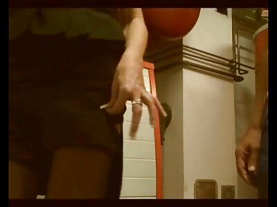 عارضة سكس فرنسي مترجم للعربية مفلس افا أدامس